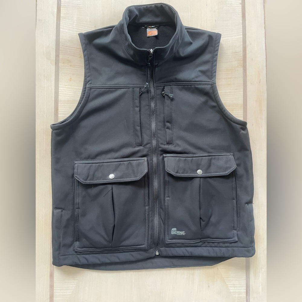 BERNE Men's Black Echo Zero Concealed Carry Vest with Multiple Pockets Size L